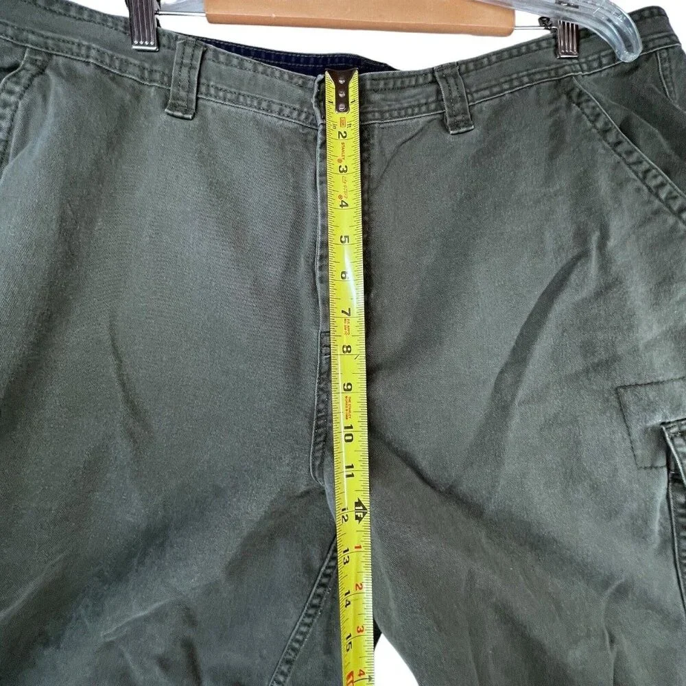 Faded Glory Shorts Mens 42 Olive Army Green Cargo Y2K Pockets Outdoor Hiking